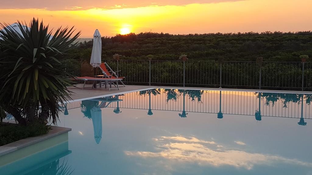 Agriturismo Donna Clementina Villa Castellaneta Marina Exterior photo